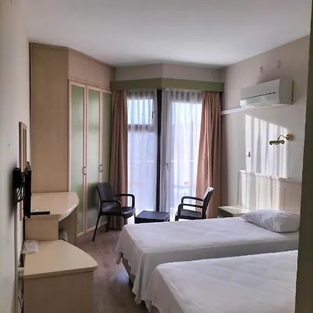 ホテル Ridvan Çeşme