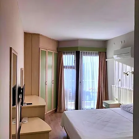 Rıdvan 2*